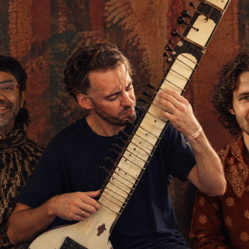 CLUB CANTIN // NICOLAS MORTELMANS+ JAWARI